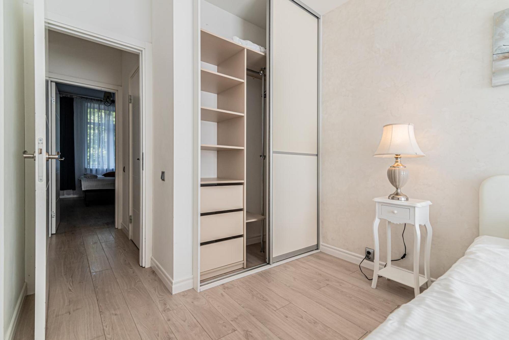 Stylish Old Town Apartment Рига Екстер'єр фото
